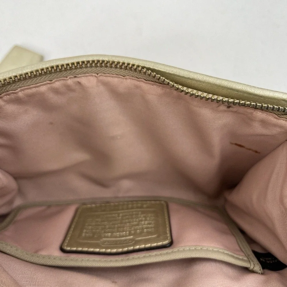 Coach Parker Natural Straw Leather Trim Clutch Wristlet Wallet Gold Turnlock